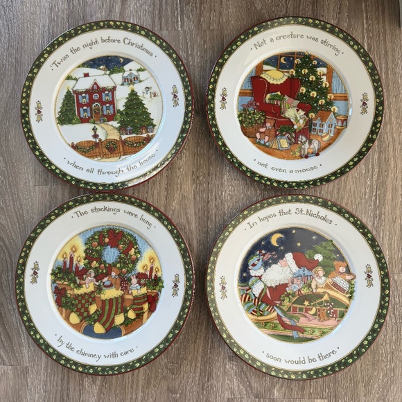 A Christmas Story Vintage Dinner Plates - 4pc - Picture 1 of 7